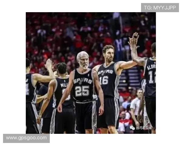 文班：雷霆击败挑战的秘诀 哈珀卓越控场能力引领球队胜利